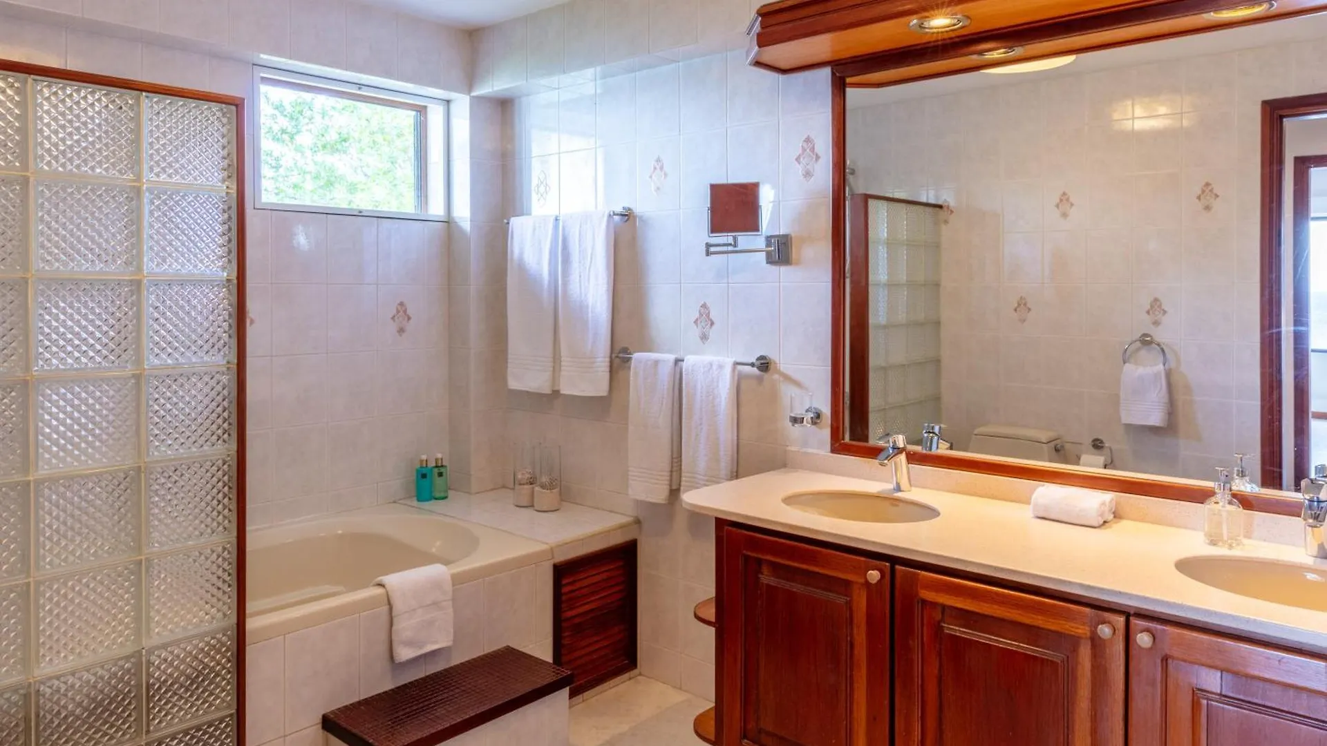 One Ocean Boutique Apartments & Suites Bonaire Kralendijk